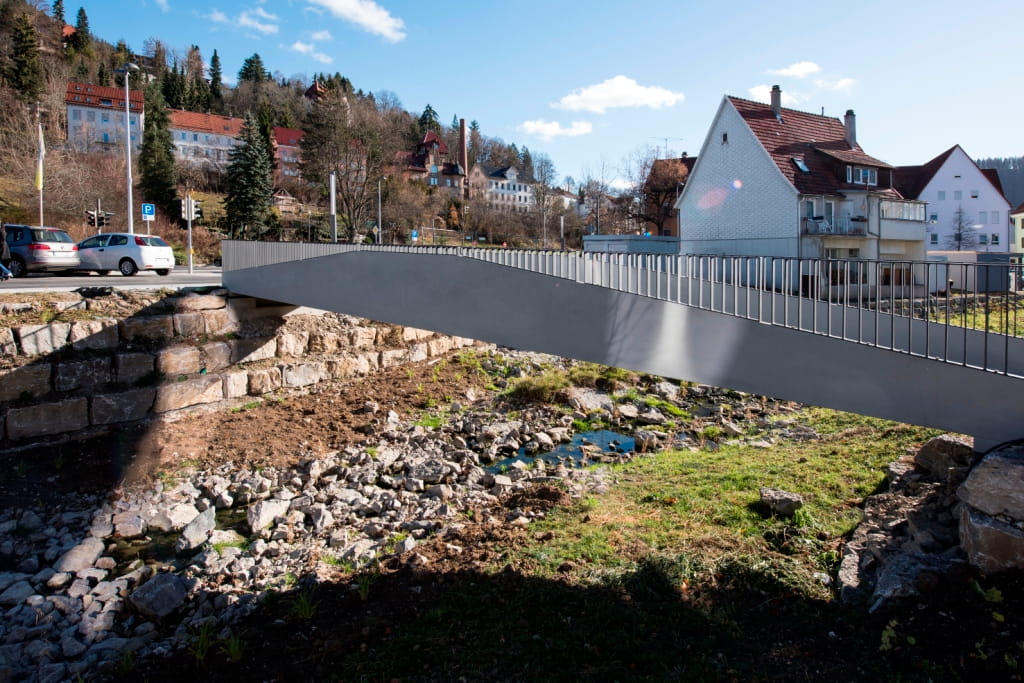 solidian references Pedestrian bridge Albstadt Ebingen 2